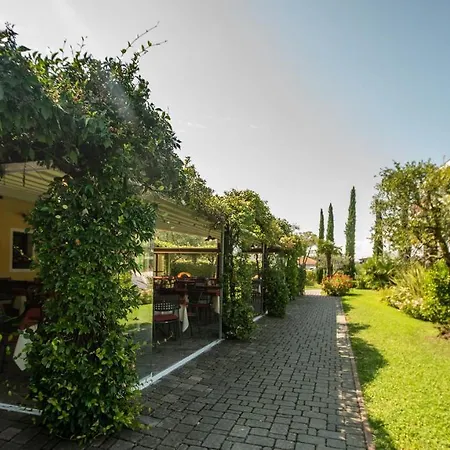 Bella Italia Hotel
