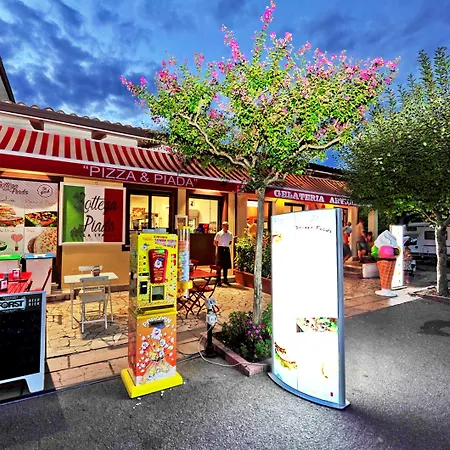 Bella Italia 4*