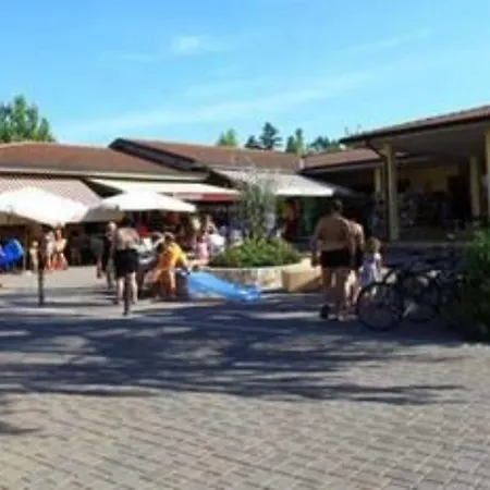 Bella Italia 4*
