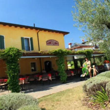 Bella Italia فندق