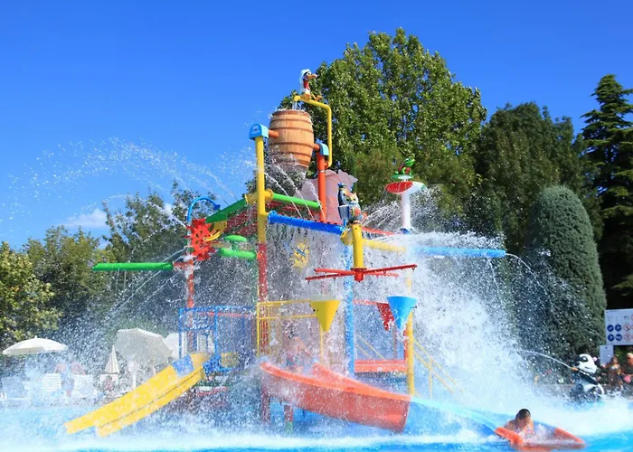 Bella Italia Hotel 4*