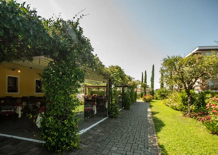 Bella Italia 4* Peschiera del Garda