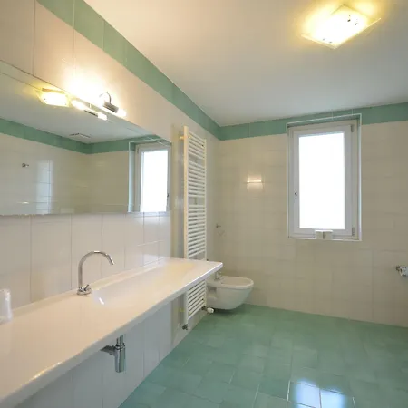 Bella Italia Hotel 4*