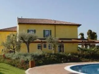Bella Italia 4*