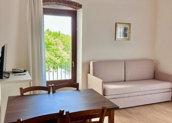 Bella Italia 4*