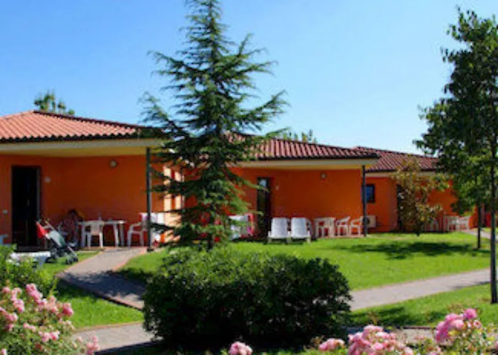 Bella Italia فندق